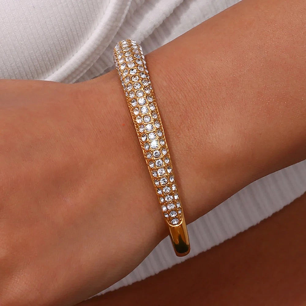 Gold Elegant Cubic Zirconia Bangle